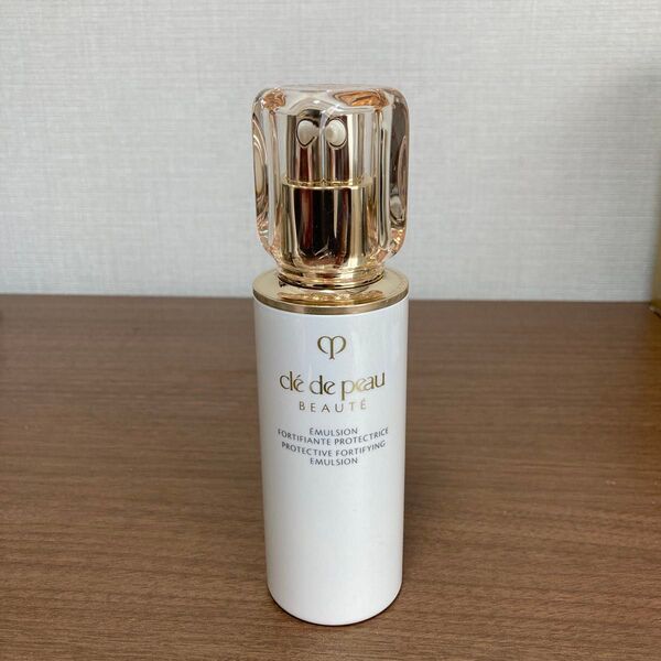 エマルションプロテクトゥリスn 125ml 日中用 乳液 クレドポーボーテ