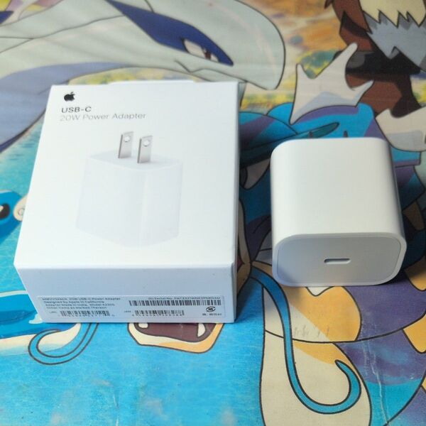 USB-C電源アダプタ アップル 20W 中古品
