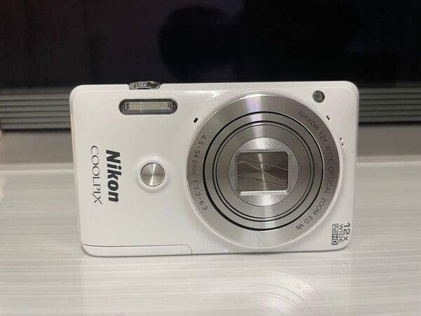 Nikon コンパクトデジタルカメラ COOLPIX S6900 美品
