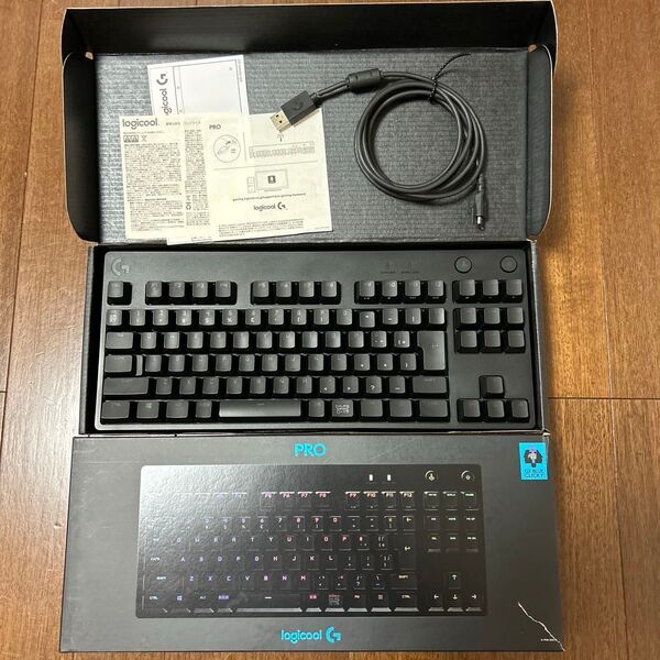 ロジクール PRO キーボード ブラック 日本語 クリッキー(ブルー) G-PKB-002CK