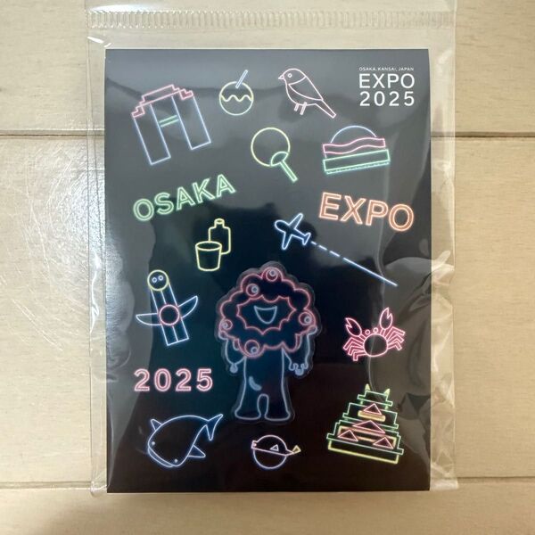 #大阪関西万博#万博#EXPO2025#公式グッズ#ミャクミャク#EXPO2025ピンバッジネオン#ピンバッジ#ネオン#新品未使用