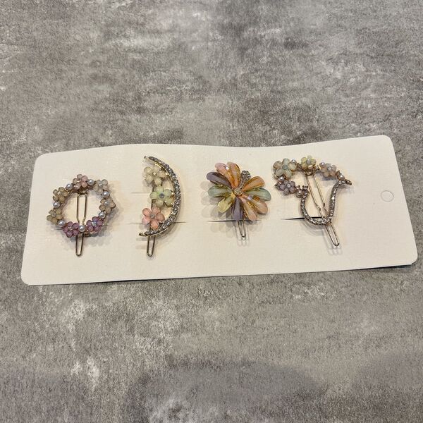 LOLIPPYY 4個花 デザイン ヘアクリップ ヘアアクセサリー ハート バレッタ 髪留め 可愛い 装飾品