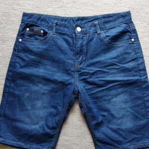 ☆MENS♪デニムハーフパンツ♪新品未使用品!♪薄手♪サイズ36♪大きめ☆