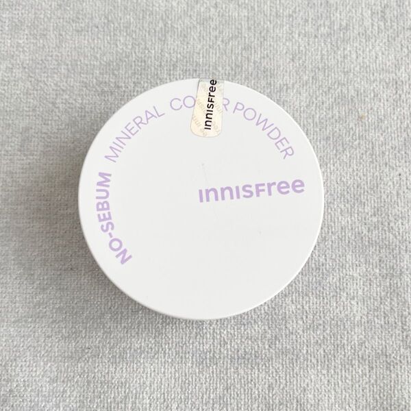 innisfree ノーセバム ミネラルカラーパウダー バイオレット 5g