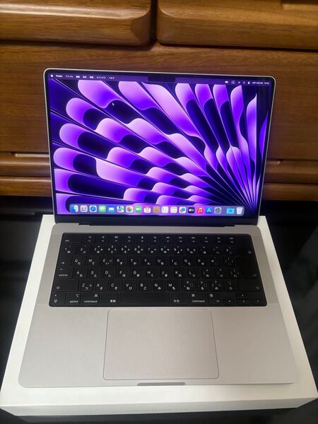 MacBook Pro M3 メモリ8GB/SSD1TB 14インチ