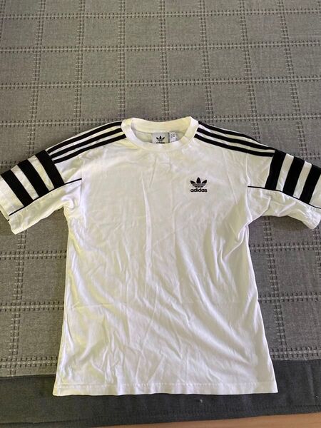 adidas Tシャツ ホワイト 半袖