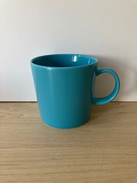 イッタラ ティーマ ターコイズ 廃番品 300ミリマグカップ
