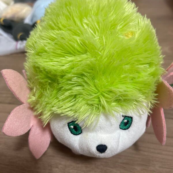 ポケットモンスター ぬいぐるみ ポケモン シェイミ ランドフォルム S