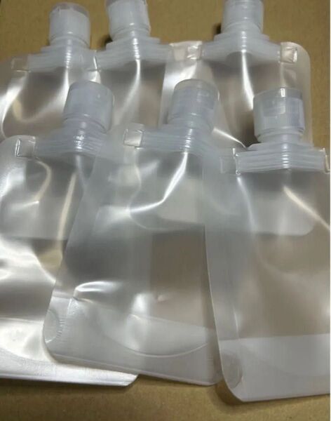 化粧水ボトル パウチ 詰め替えボトル ボトル 詰め替え 30ml 詰め替え容器 容器 旅行 トラベル 旅行用品 持ち運び 6本