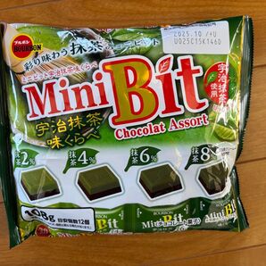 MiniBit 宇治抹茶味くらべ チョコレート