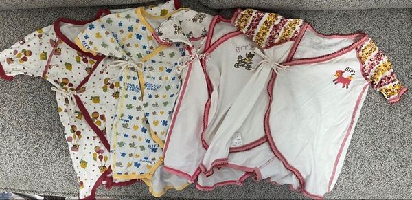 Bit'z ベビー服 4点セット まとめ売り(肌着 コンビ) 50〜60cm