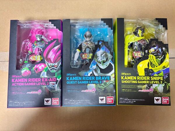 S.H.Figuarts 仮面ライダーエグゼイド 仮面ライダーブレイブ 仮面ライダースナイプ セット