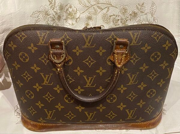 ★LOUIS VUITTON ルイヴィトン モノグラム アルマ★