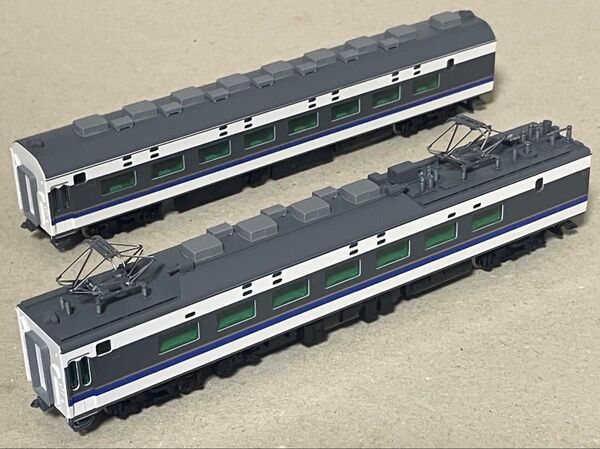 TOMIX モハネ582(M)、モハネ583 後期型 JR 583系きたぐに基本セットばらし