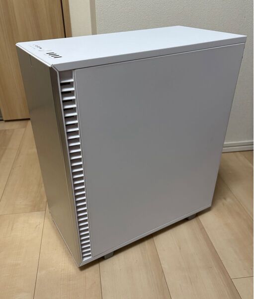 Fractal Disign Define 7 Compact White Solid ミドルタワーPCケース