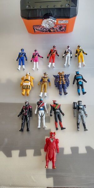 ソフビ13体まとめ売り ニンニンジャー 仮面ライダードライブ