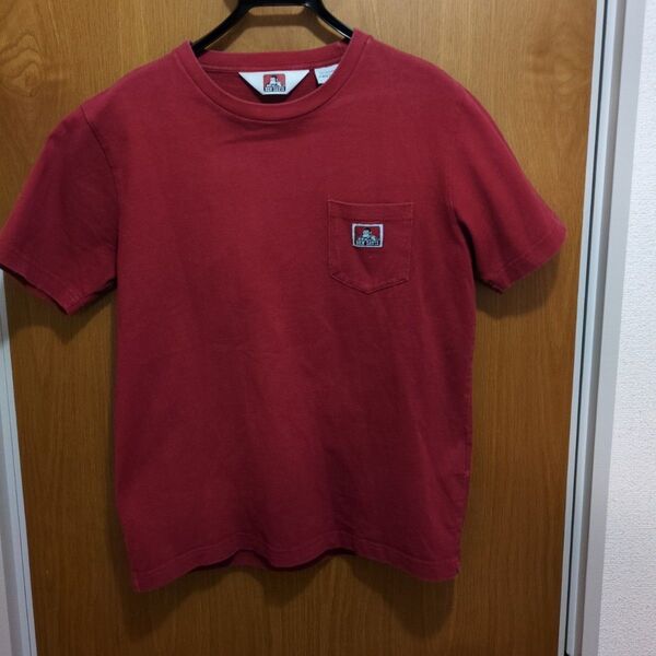 BEN DAVIS ポケット付きレッドTシャツ