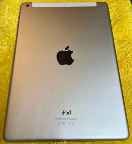 iPad Air 初代 Wi-Fi+Cellular 64GB A1475 au シルバー ジャンク