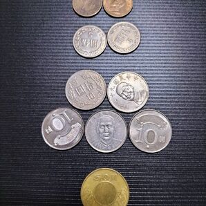 台湾ドル 旧硬貨