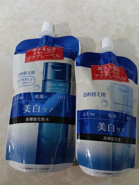 アクアレーベル ホワイトケア ローション M(みずみずしいしっとりタイプ)ミルク (詰め替え用)化粧水乳液セット
