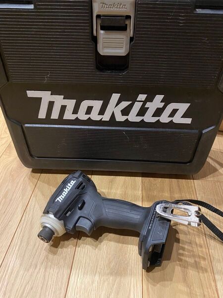 マキタ インパクトドライバ TD172d 本体 ケースセット
