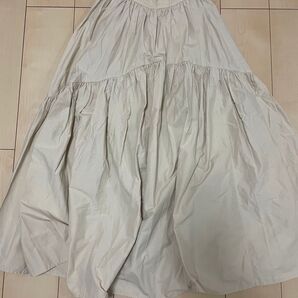 アングリッド ナイロンスカート