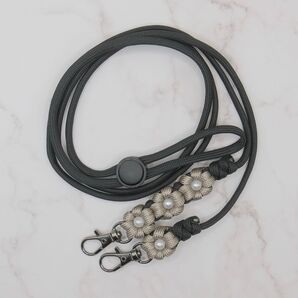 ハンドメイド ストラップ スマホ ショルダー パラコード 花x4 SH121