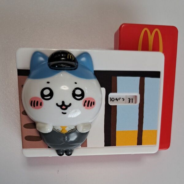 マクドナルド ハッピーセット ちいかわ ハチワレ カレンダー