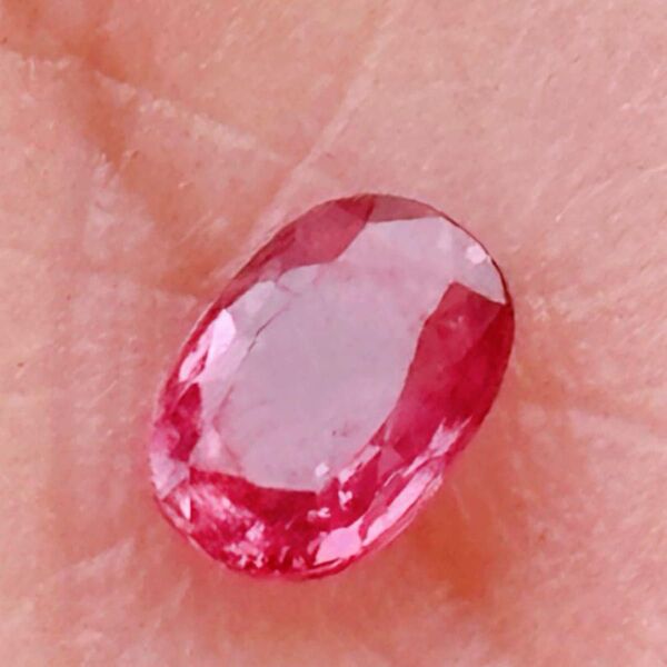 中央宝石研究所ソーティング付き天然ルビールース0.365ct 裸石