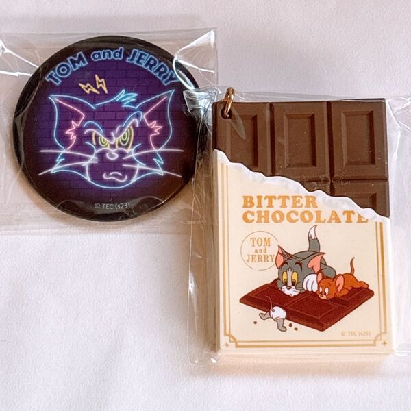 トムとジェリー タフィー ニブルス シークレット チョコレート キーホルダー ストラップ 蓄光缶バッジ シクレ レア