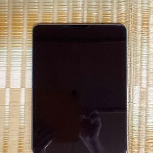 ipad air 第5世代(Wi-Fiモデル,64GB,スペースグレイ)純正マジックキーボード付き
