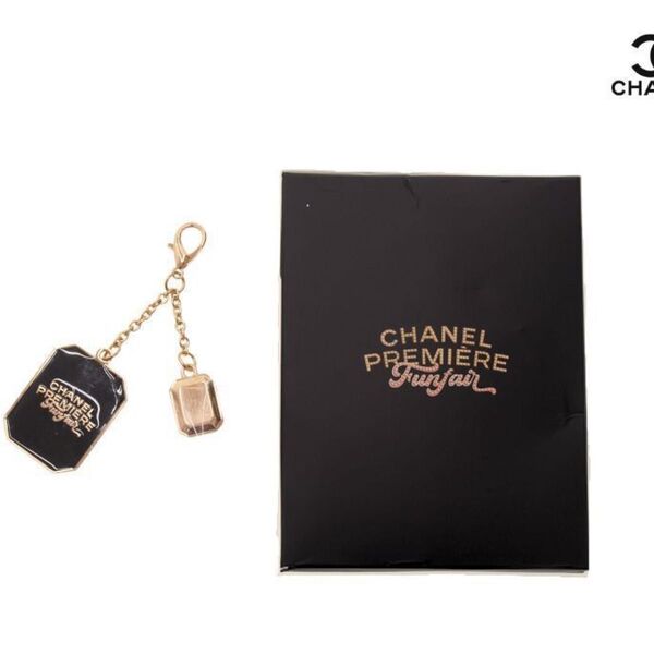 CHANEL チャーム キーホルダー ノベルティ シャネル キーリング ココマーク