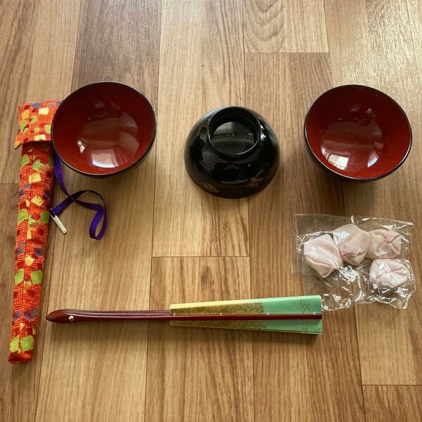 手品マジック お椀と玉セット
