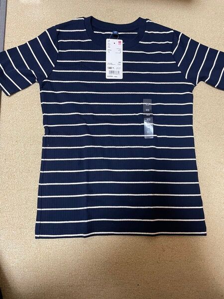 ミニ折り紙1枚+★新品タグ付き★ユニクロ ストレッチTシャツ 140