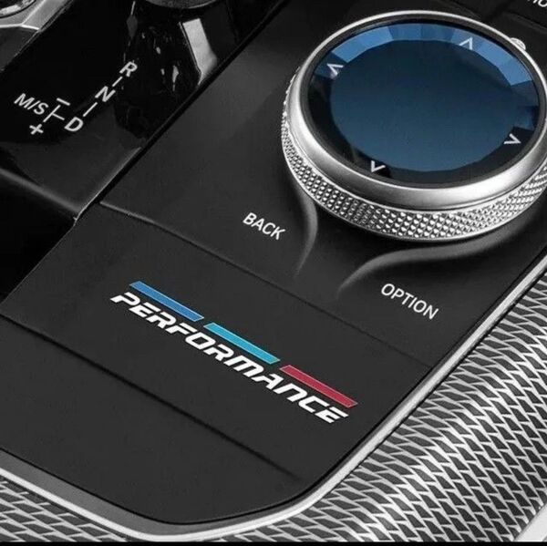 BMWに 金属製ステッカー パフォーマンス performance 2枚セット シルバー