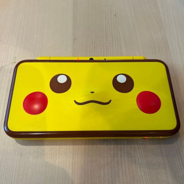 ニンテンドーNEW 2DS LL ピカチュウ イエロー 本体