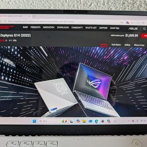 ROG Zephyrus G14 GA402RK (2022) ホワイト