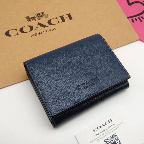 新作 新品 COACH 折り財布 メンズ 人気の小銭入れ付き