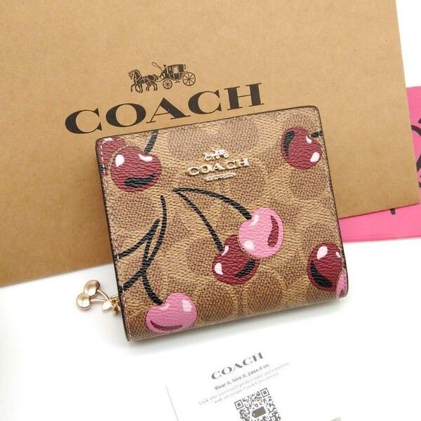 新作 新品 COACH 折り財布 レディース