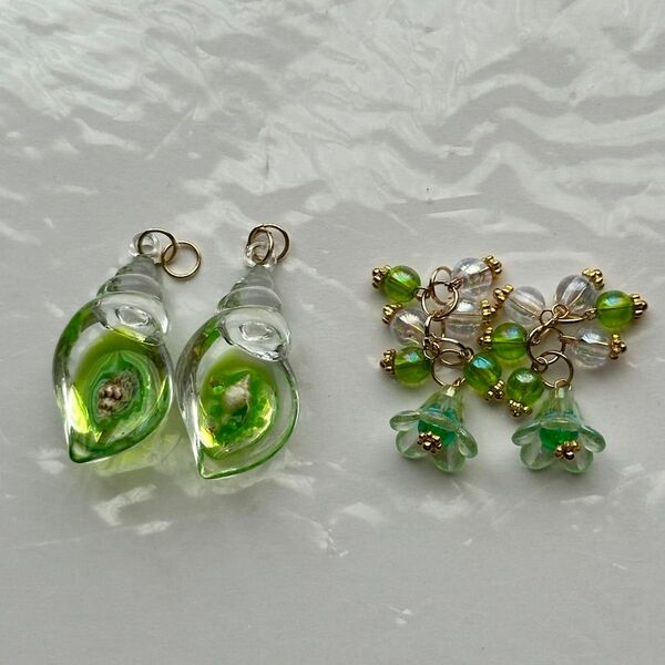(A042)チャームセット ハンドメイド ピアス フックピアス イヤリング クリップイヤリング ヘアゴム ヘアピン アクセサリー