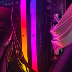 CORSAIR VENGEANCE RGB PRO SL DDR5メモリ 32GB (16GB×2枚)