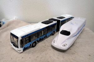 新幹線 N700系 のぞみ フリクションカー トイザらス 連節バス 玩具 おもちゃ