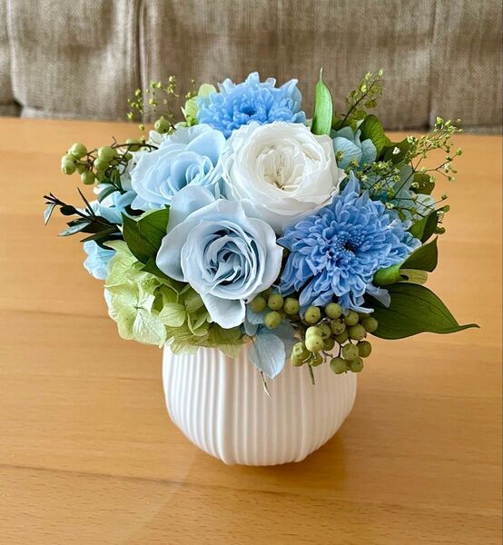**..爽やかな夏色アレンジ..°**.. 大人かわいいインテリア お花の贈り物 プリザーブドフラワー