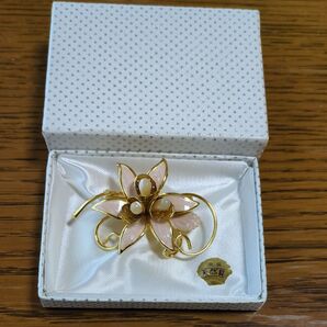 天然貝 ブローチ ピンク 花 装飾品
