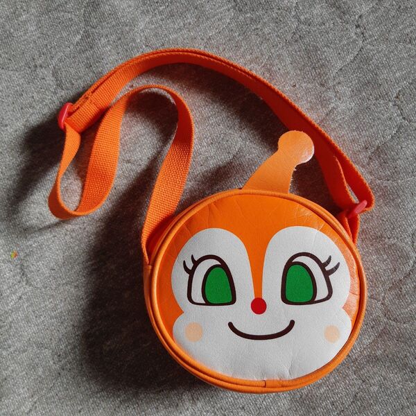 アンパンマン ドキンちゃん ショルダーバッグ 日本製 伊藤産業 フェイスショルダ