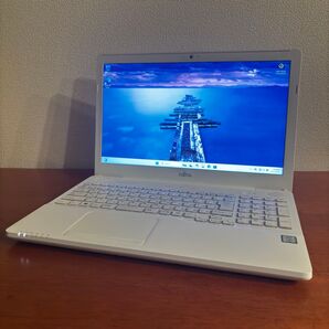 富士通 ノートパソコン i7-6700HQ メモリ16G Windows 11 Home 500GB