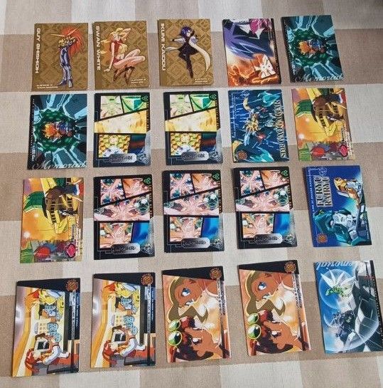 ガオガイガー厚紙カード。金箔3枚。ノーマル80枚以上。一部、多少の痛みが有りが有ります。