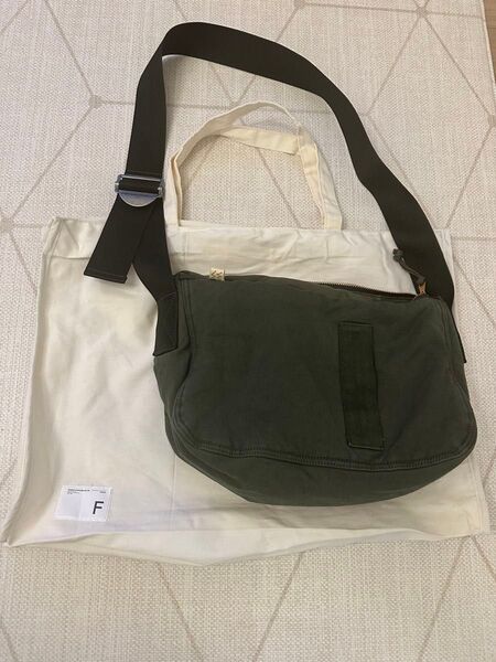 visvim CHARLIE II SHOULDER BAG (M) OLIVE