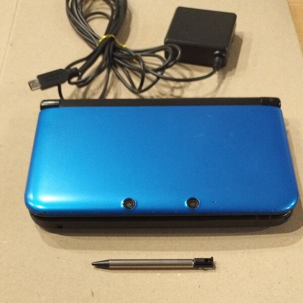 ニンテンドー3DS LL ブルーブラック Nintendo