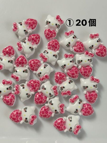 ① ネイルパーツ 20個 濃いピンク豹柄